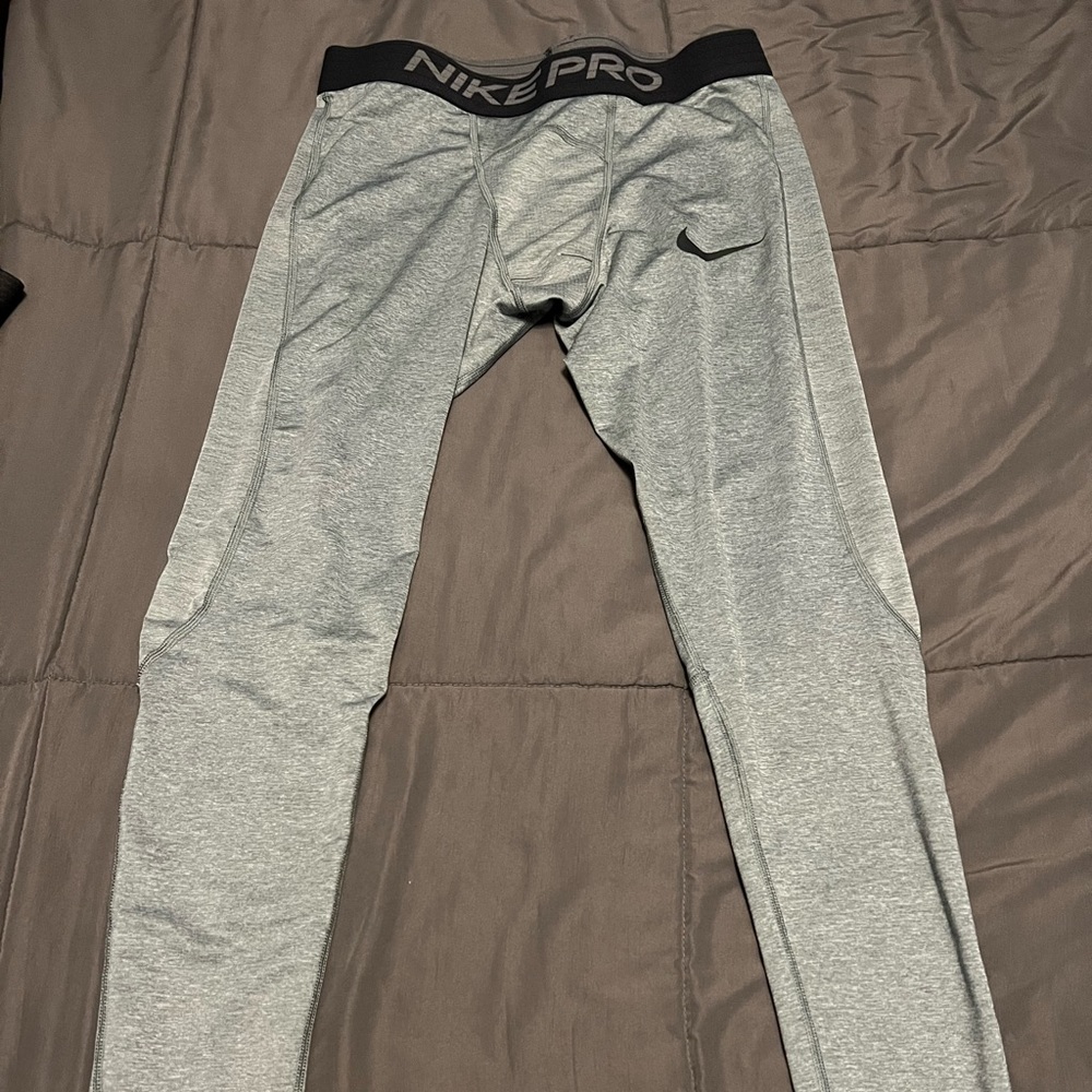 Mens Nike Pro Leggings - Large